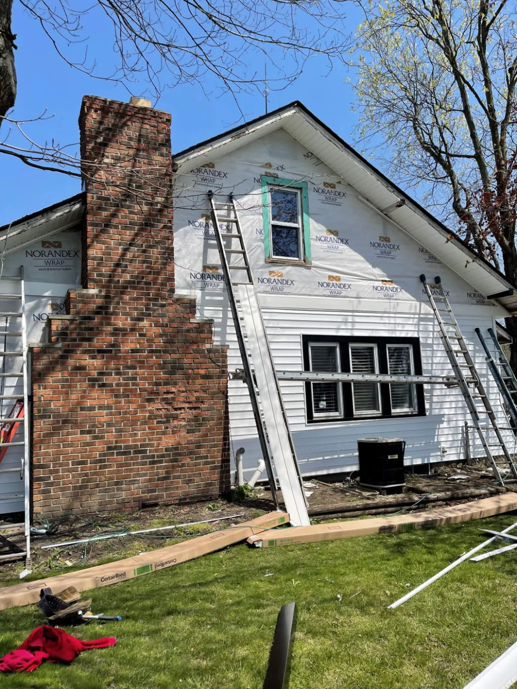 Storm-damaged siding documented in Asherwood